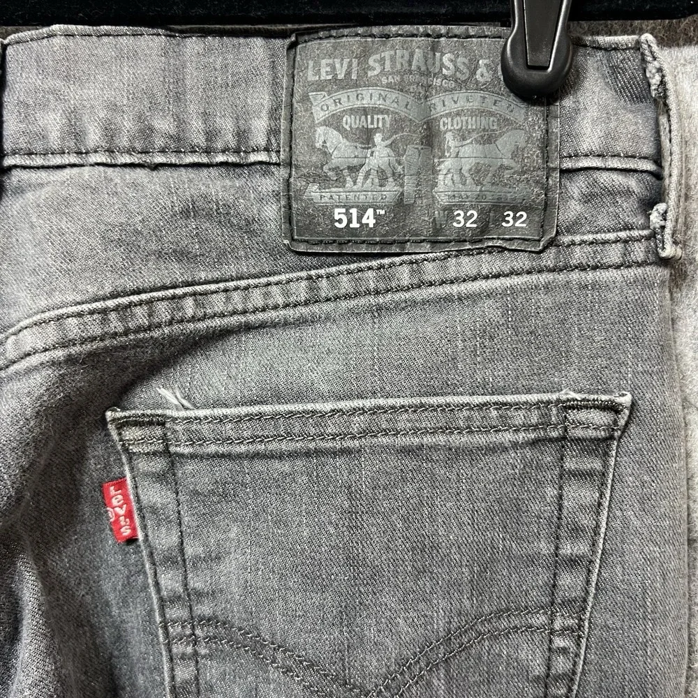 Levis‎ 514 32x32 Black Faded Gray Straight Leg Regular Fit Distressed